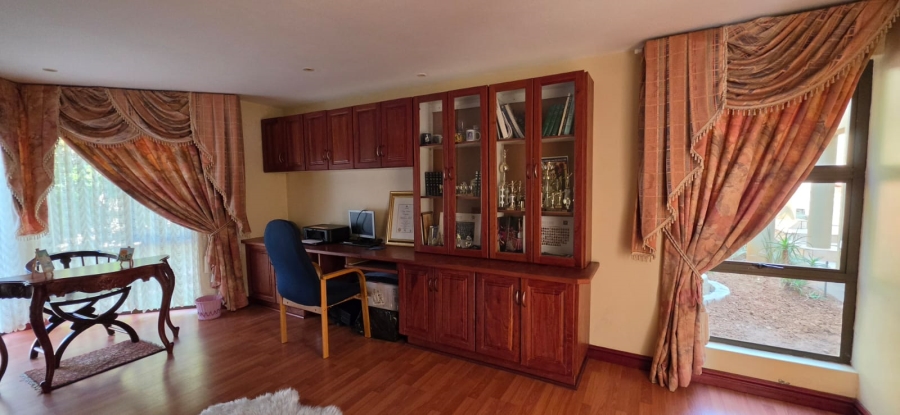 4 Bedroom Property for Sale in Cashan North West